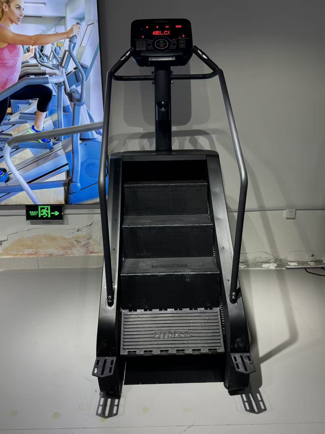 Commercial Cardio Equipment Ex - огляд і ціна Home Gym Used